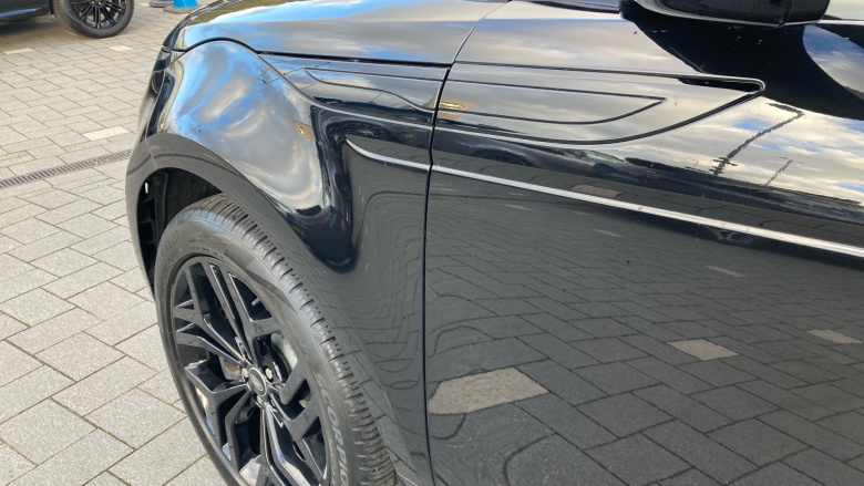 Land Rover Range Rover Evoque 1.5 P300e R-Dynamic SE 5dr Auto Hatchback